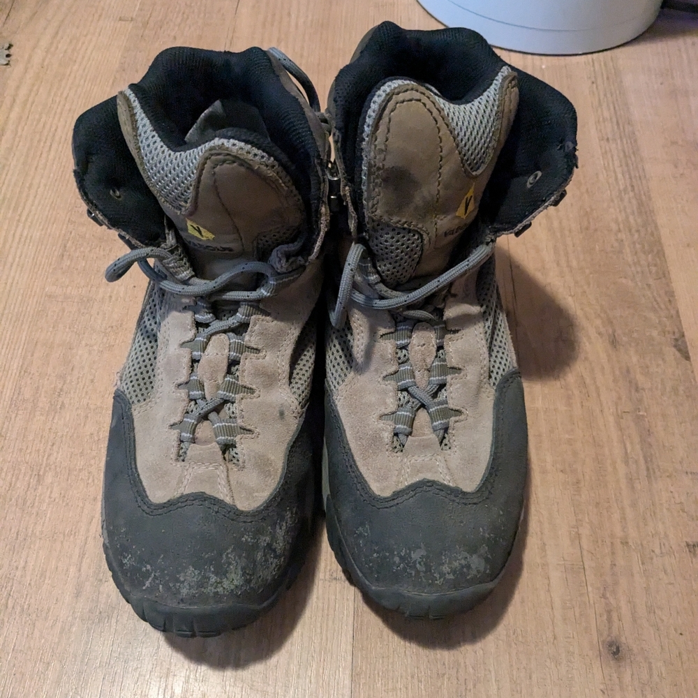 Vasque Women's Size 8.5 W US Gore-Tex Hiking Trail Boots Brown Leather 7433